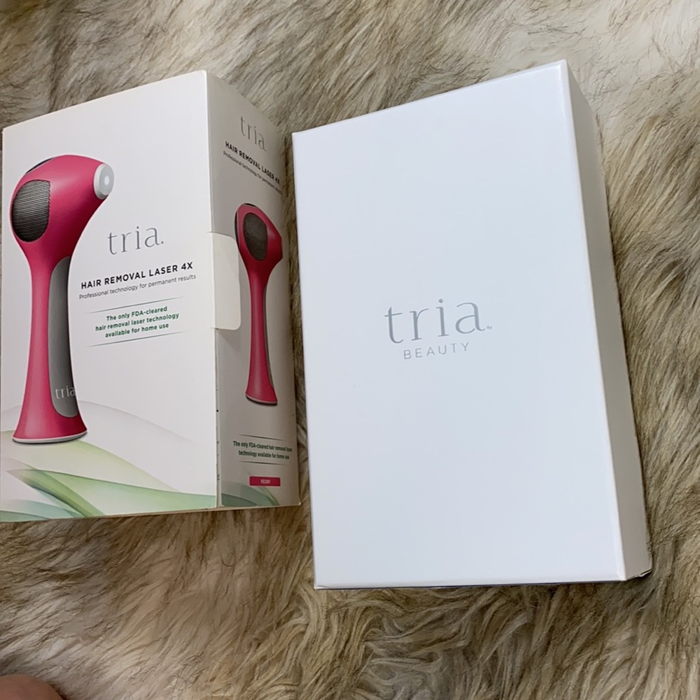 ❌Sold❌ Tria Hair Removal Laser 4X, Peony - Picture 3 of 16